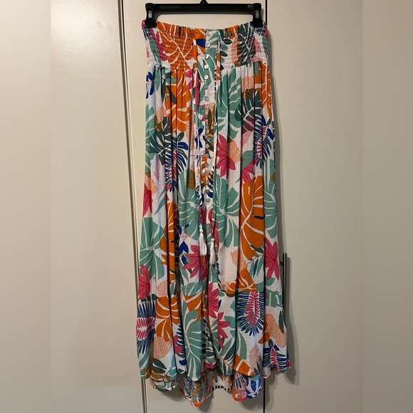 Nicole Miller Floral 2 piece set - Picture 7 of 13